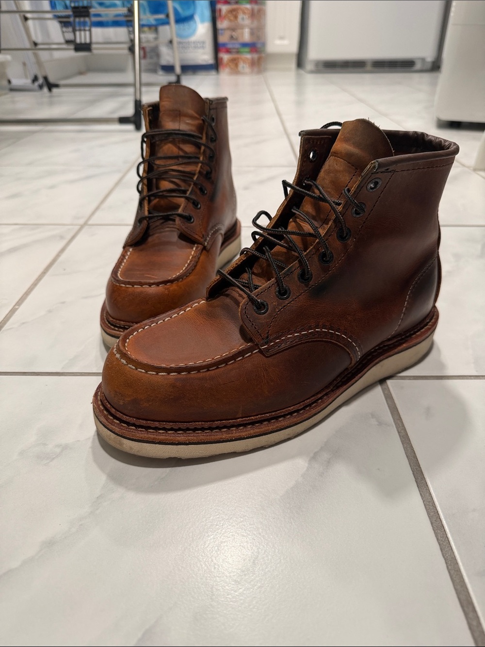 Red Wing CLASSIC MOC#1907 Men's 6-Inch Boot in Copper Rough & Tough Leather
